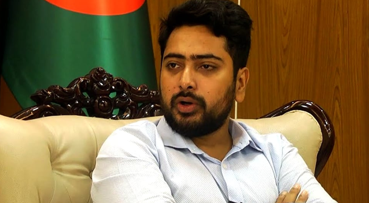 উপদেষ্টা নাহিদ ইসলামের পদত্যাগ 