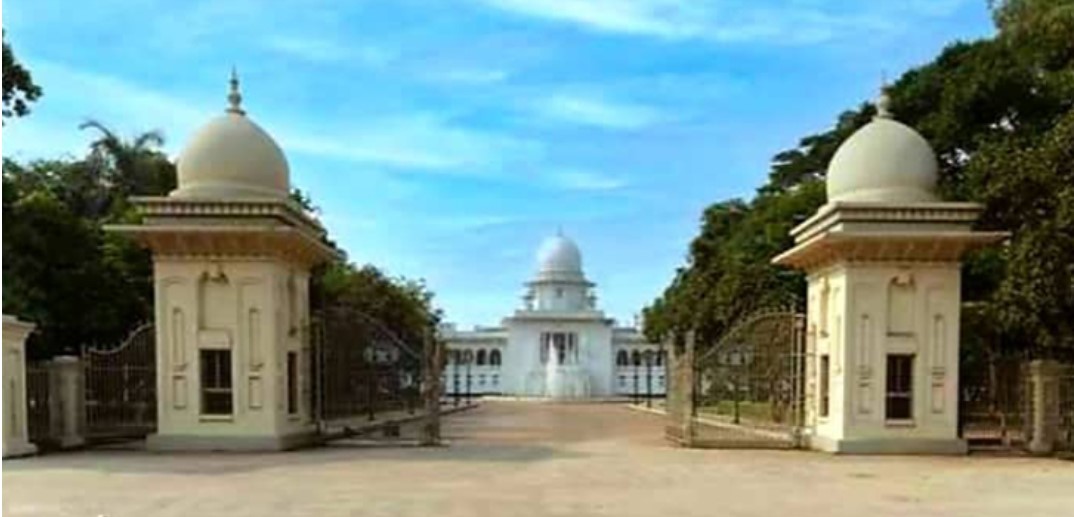 রাজনৈতিক দল নিবন্ধন: হাইকোর্টে স্থগিত ইসির গণবিজ্ঞপ্তি