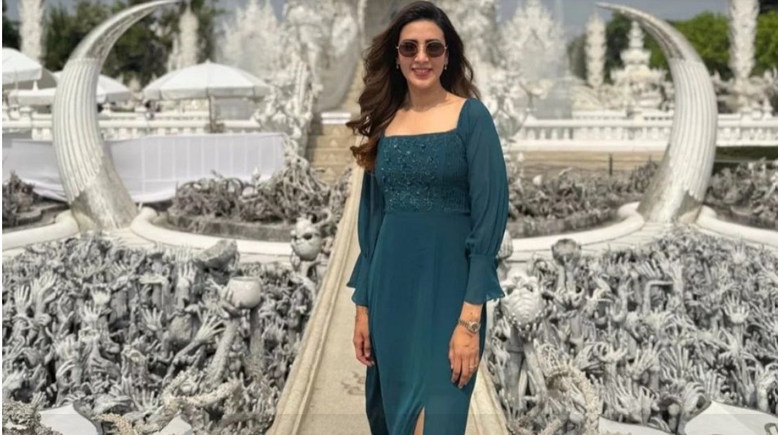 ভক্তদের প্রশংসায় ভাসছেন বিদ্যা সিনহা মিম