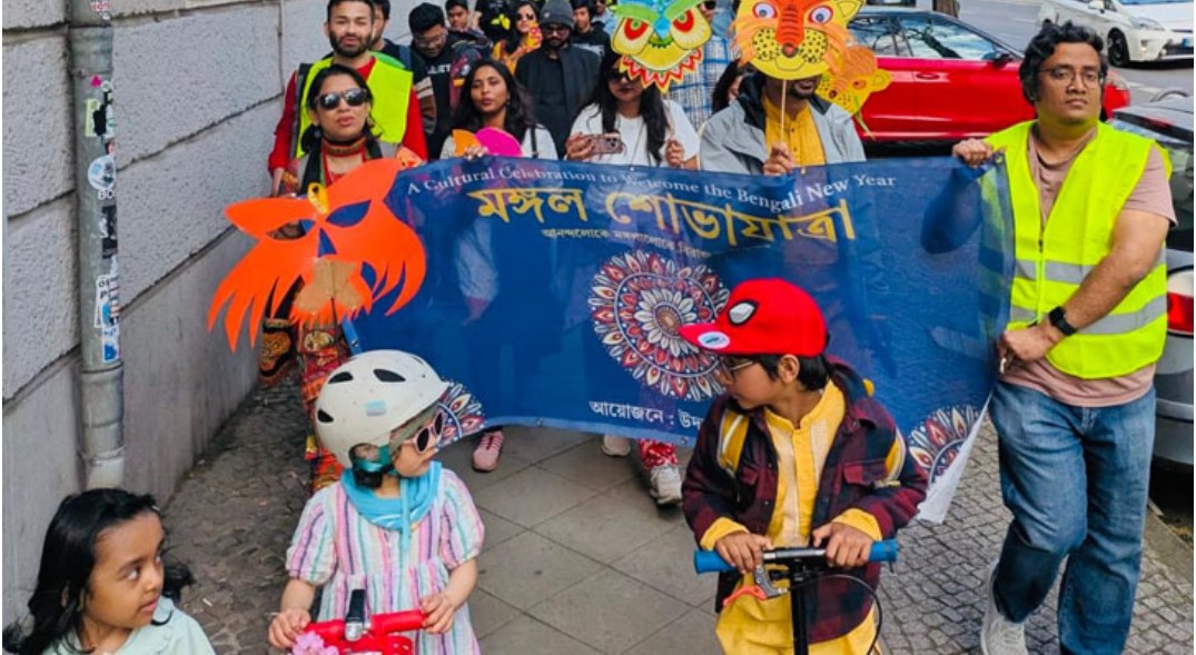 বাংলা নববর্ষ: বার্লিনে প্রবাসী বাংলাদেশিদের শোভাযাত্রা