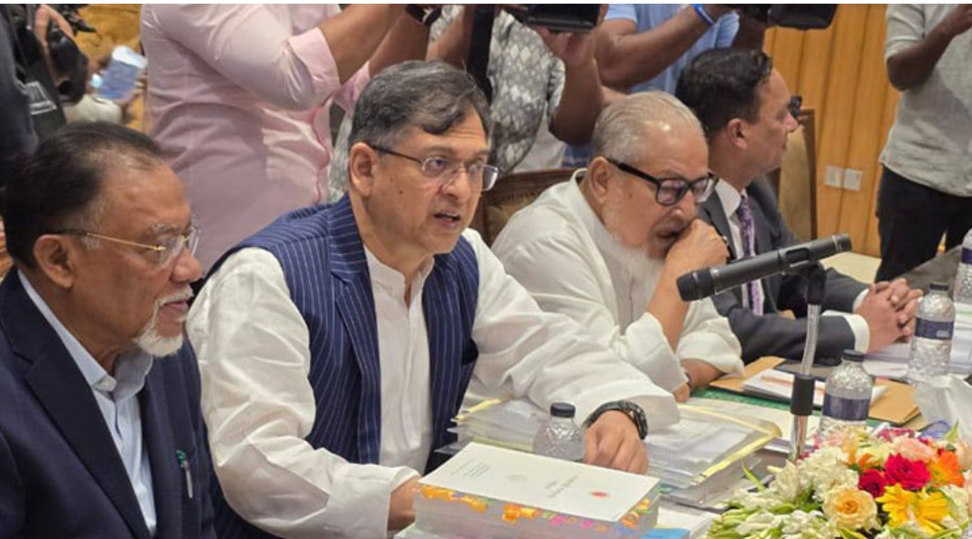 বিএনপি ঐকমত্য কমিশনের সঙ্গে বৈঠকে বসেছে 
