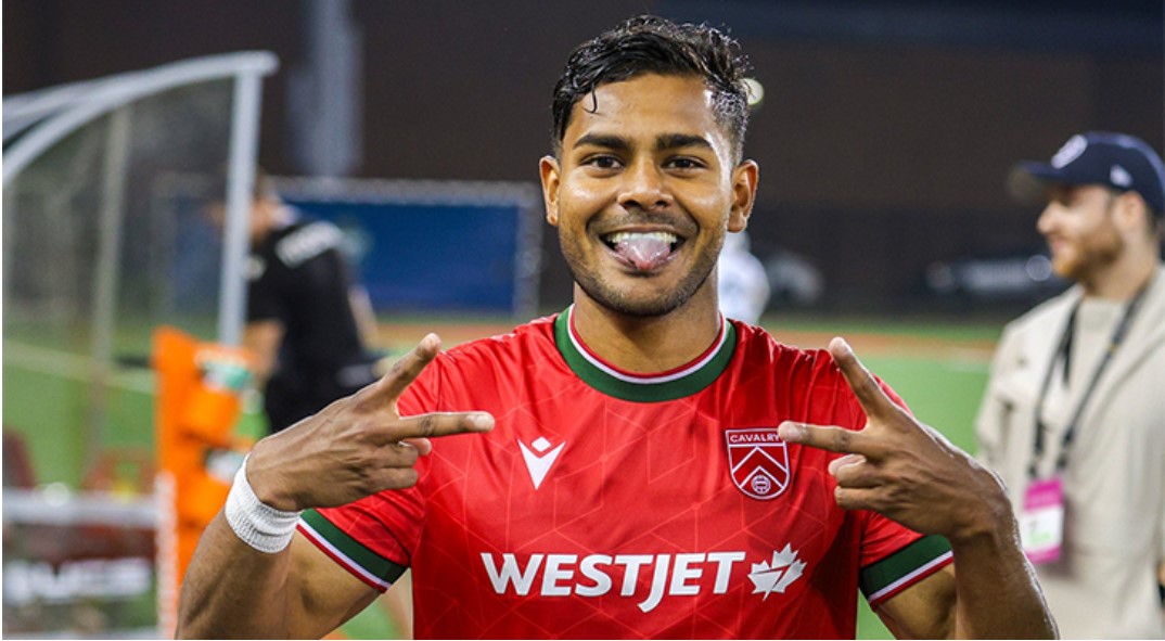 এখন পাসপোর্টের অপেক্ষায় সামিত সোম