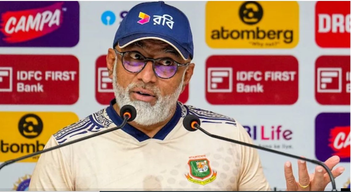 ‘বিসিবি আমার ক্যারিয়ার ধ্বংস করে দিয়েছে’ : চণ্ডিকা হাথুরুসিংহে