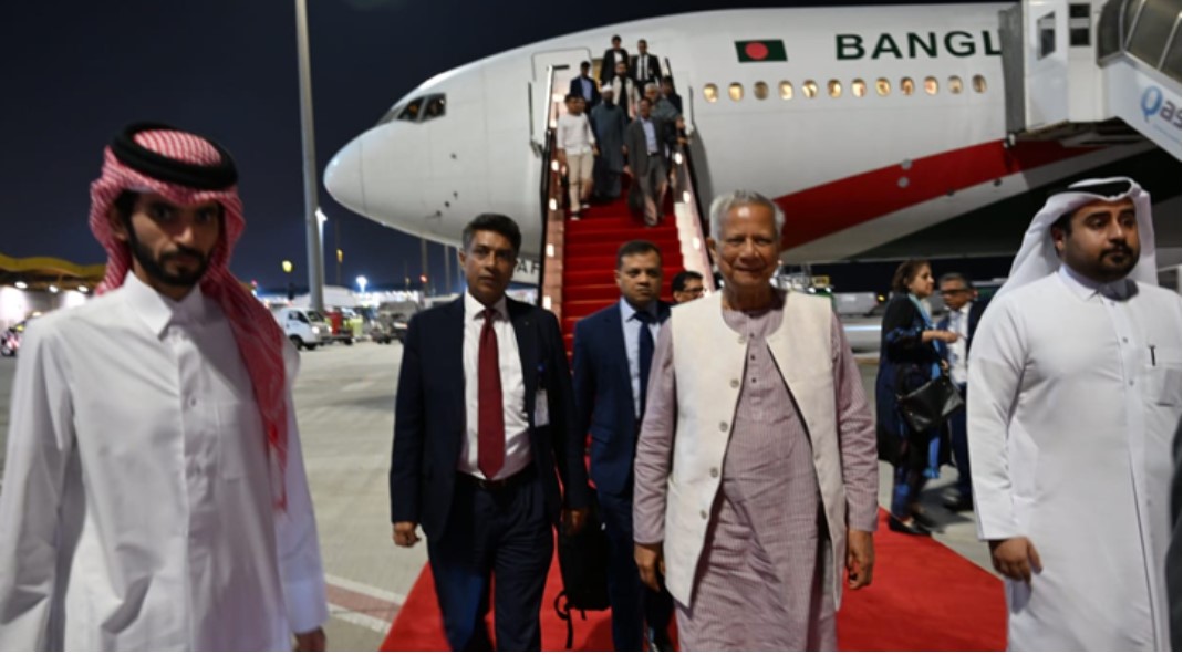 কাতারে প্রধান উপদেষ্টা ড. মুহাম্মদ ইউনূস 