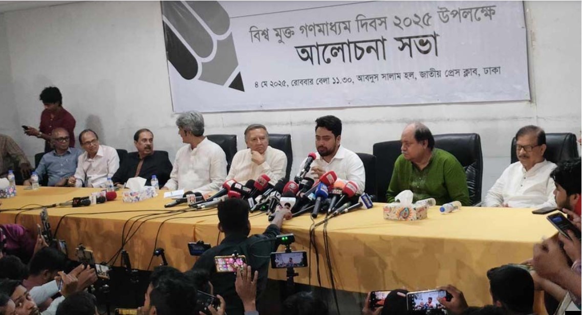 গণমাধ্যমে সরকারি হস্তক্ষেপ অনেক কমে গেছে: নাহিদ ইসলাম
