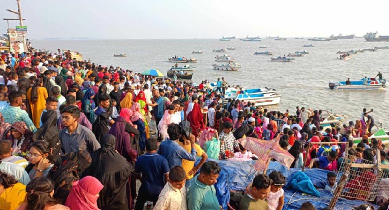 পতেঙ্গা সমুদ্র সৈকতে বিশৃঙ্খলা বরদাশত করব না: মেয়র ডা. শাহাদাত হোসেন