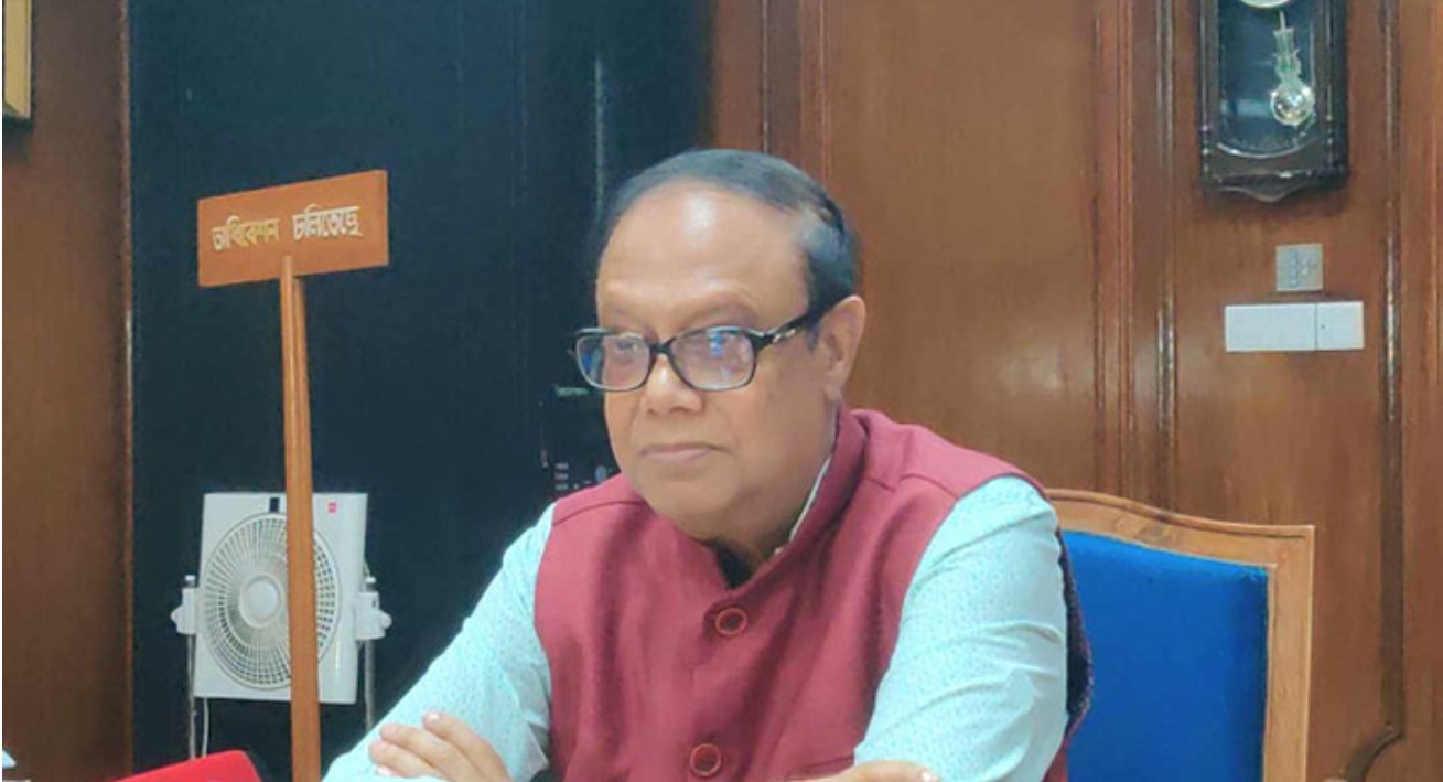 পাঁচটি ব্যাংক মিলে একটি ব্যাংক হবে, কর্মীরা চাকরি হারাবেন না:  গভর্নর