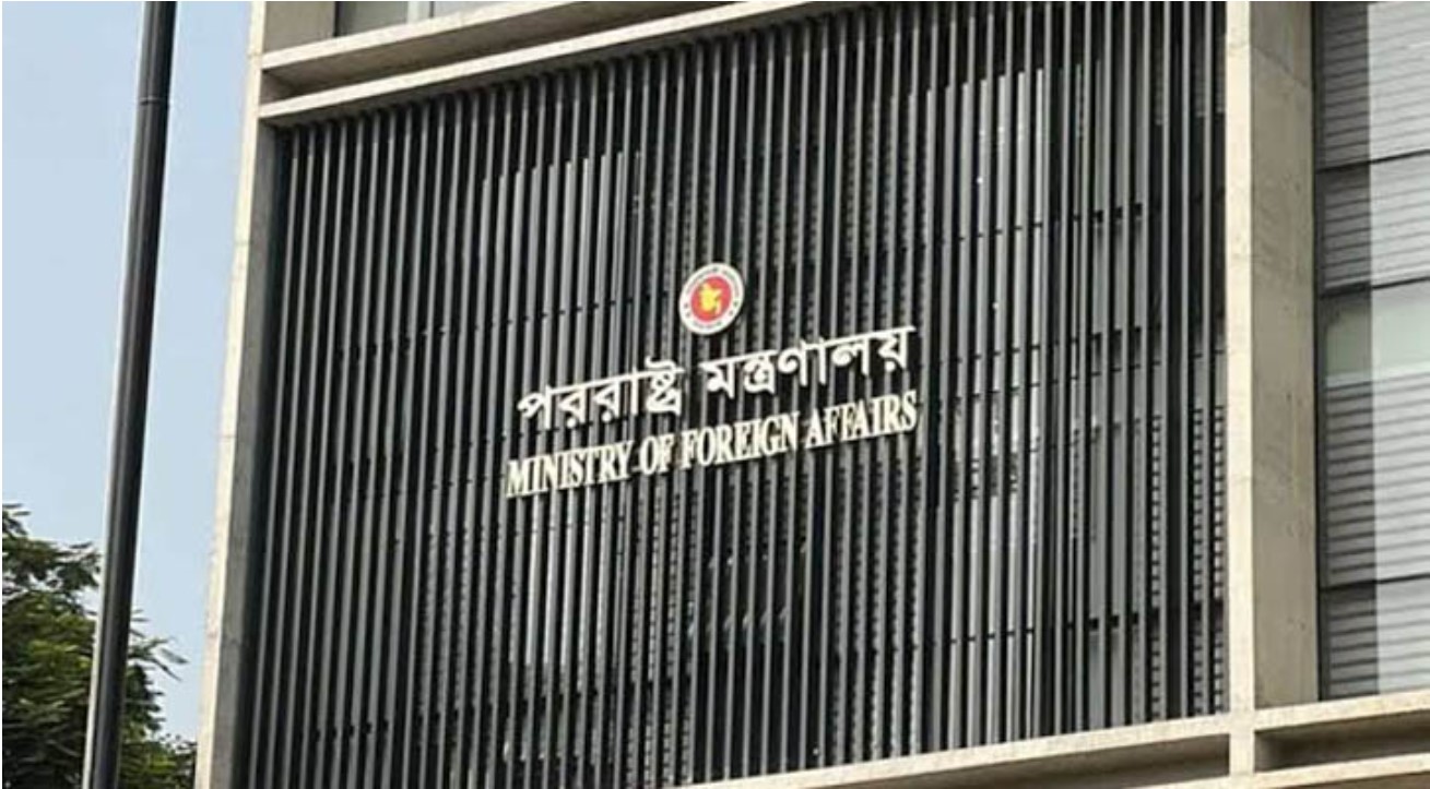 প্রথম দফায় ইরান থেকে পাকিস্তান হয়ে দেশে ফিরছেন ৩৫ বাংলাদেশি