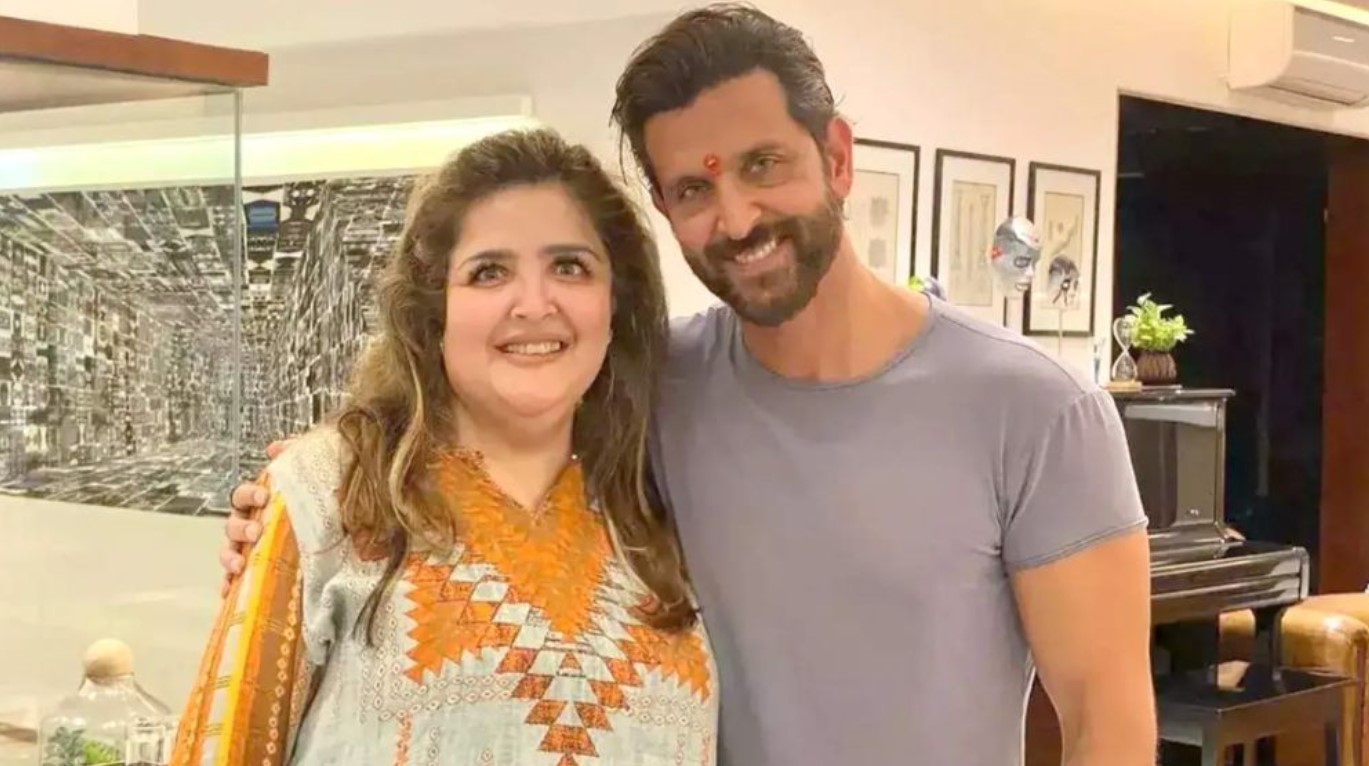 যেভাবে ফ্যাটি লিভারকে হার মানালেন হৃতিকের বোন সুনয়না!