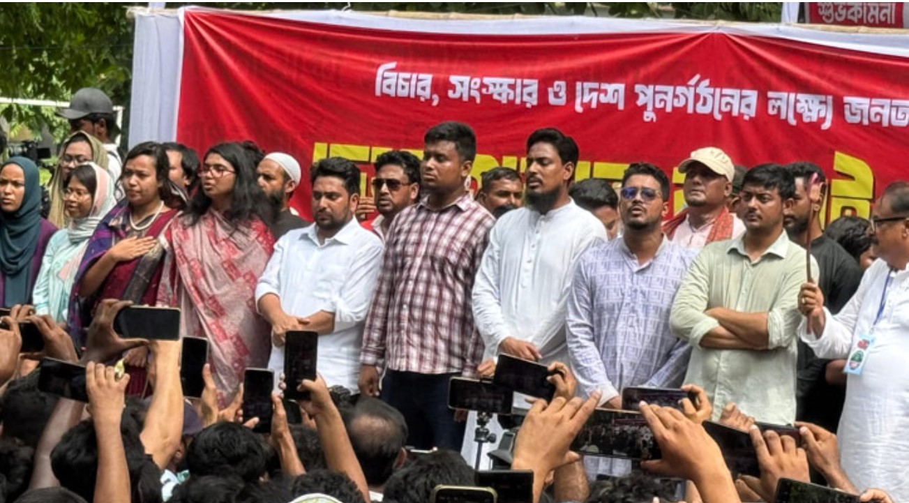 সীমান্তে আগ্রাসন আর মেনে নেওয়া হবে না: নাহিদ ইসলাম