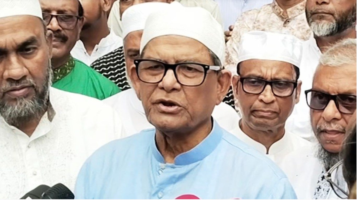 নির্বাচনের মাধ্যমেই গণতন্ত্র প্রতিষ্ঠা ও দেশের সঠিক অগ্রযাত্রা সম্ভব: মির্জা ফখরুল 