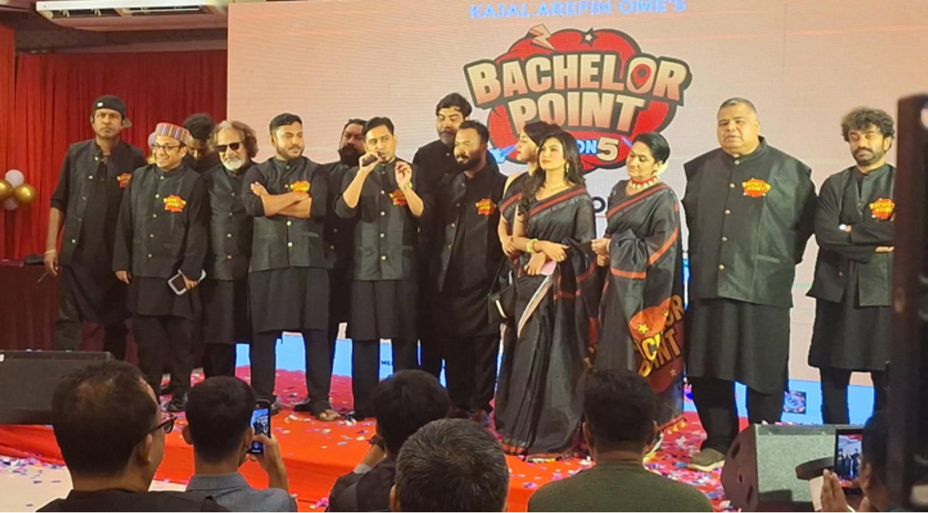 লিগ্যাল নোটিশ: ‘ব্যাচেলর পয়েন্ট’র নির্মাতা ও অভিনেতাসহ ৬ জনকে 