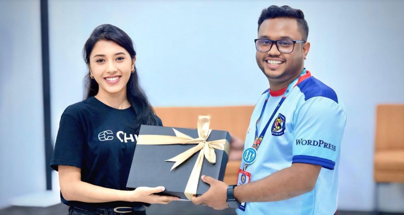 ওয়াস্ট কেয়ার ফান্ড: সম্মাননা পেলেন মালয়েশিয়া প্রবাসী বাংলাদেশি নাসিম মিয়া