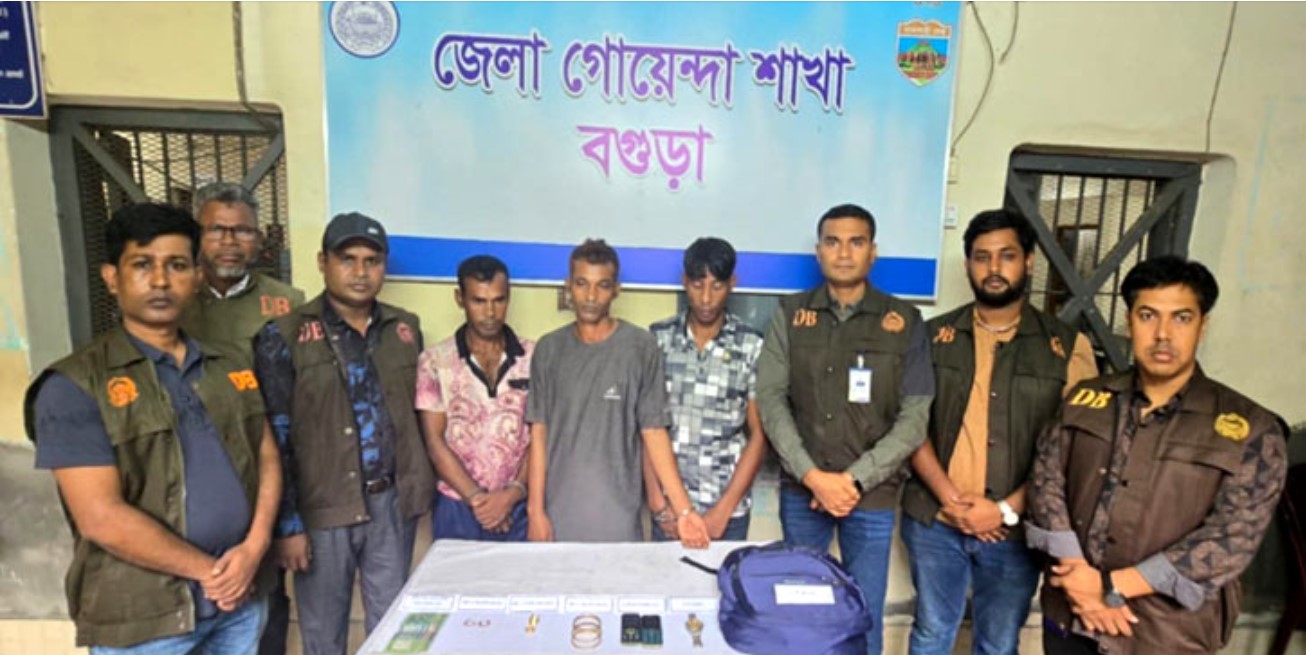 বগুড়ার দুপচাঁচিয়ায় শ্বশুর-পুত্রবধূ খুনের ঘটনায় গ্রেফতার ৩