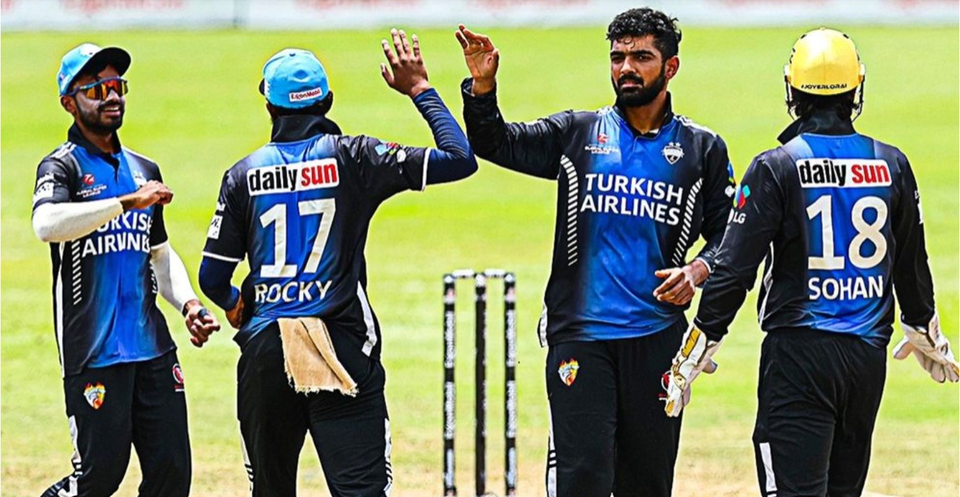 সাকিবদের বিদায় দিয়ে ফাইনালে যাদের পেল রংপুর রাইডার্স