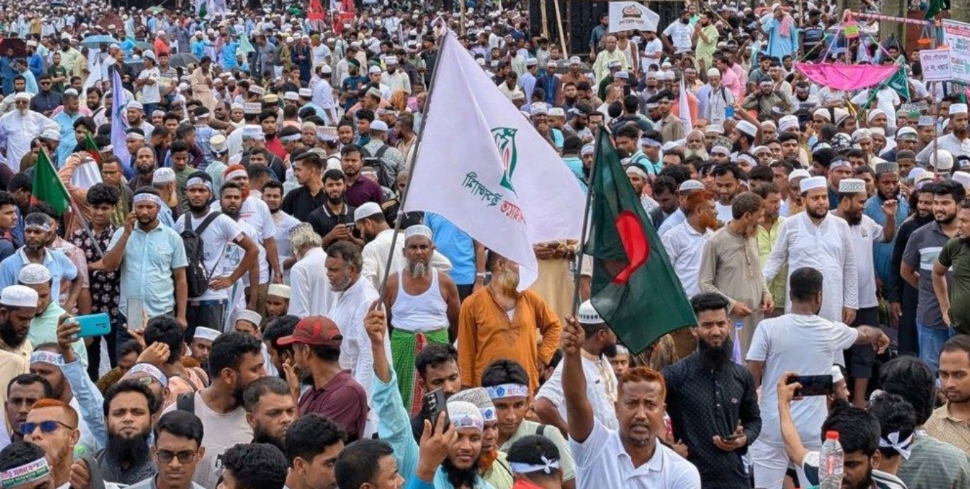 জামায়াতের সমাবেশ: সোহরাওয়ার্দী উদ্যান কানায় কানায় পূর্ণ