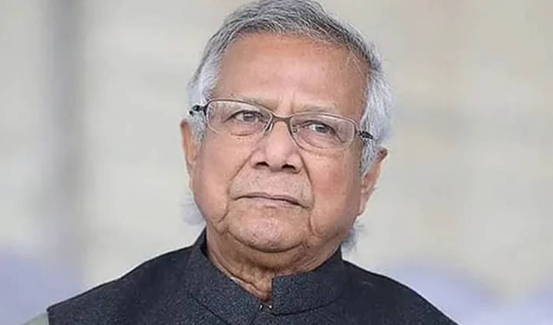 বিমান বিধ্বস্তের ঘটনায় প্রধান উপদেষ্টার শোক