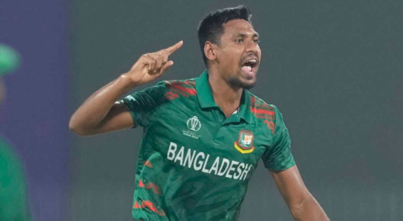মুস্তাফিজ টপ টেনে, র‍্যাংকিংয়ে চমক বাংলাদেশের