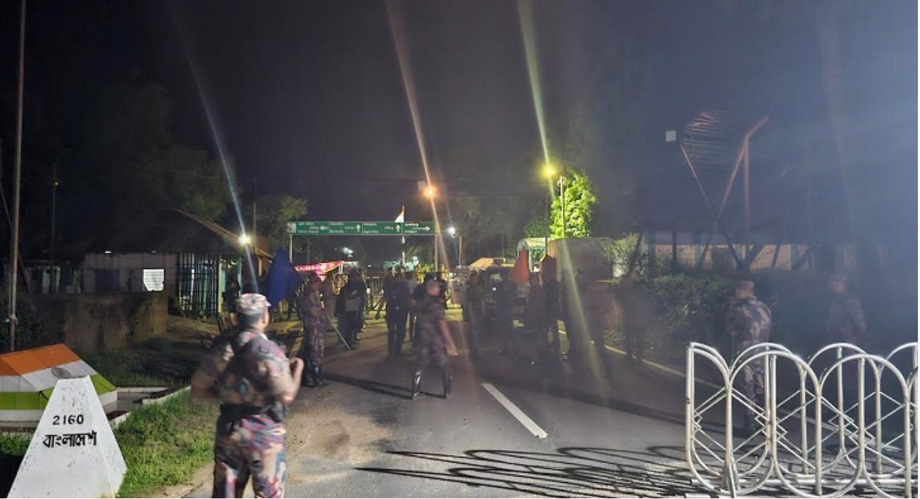 বিএসএফ বাংলাদেশিকে হত্যার ২১ ঘণ্টা পর  লাশ ফেরত দিলো 