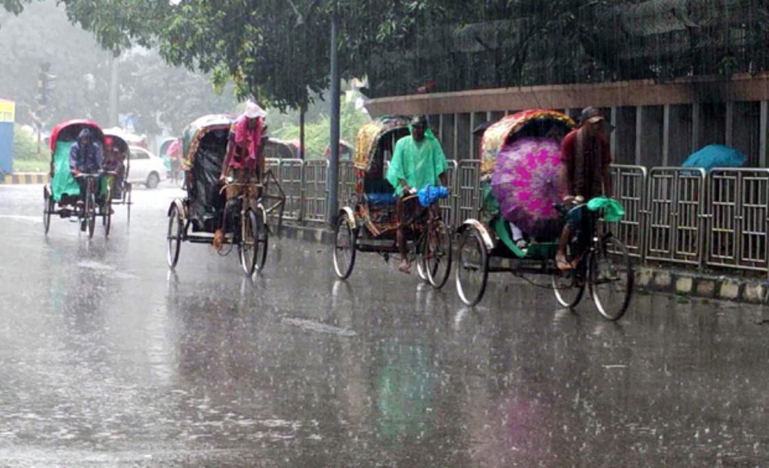 সারা দেশে বৃষ্টি, থাকবে আরও ৪-৫ দিন