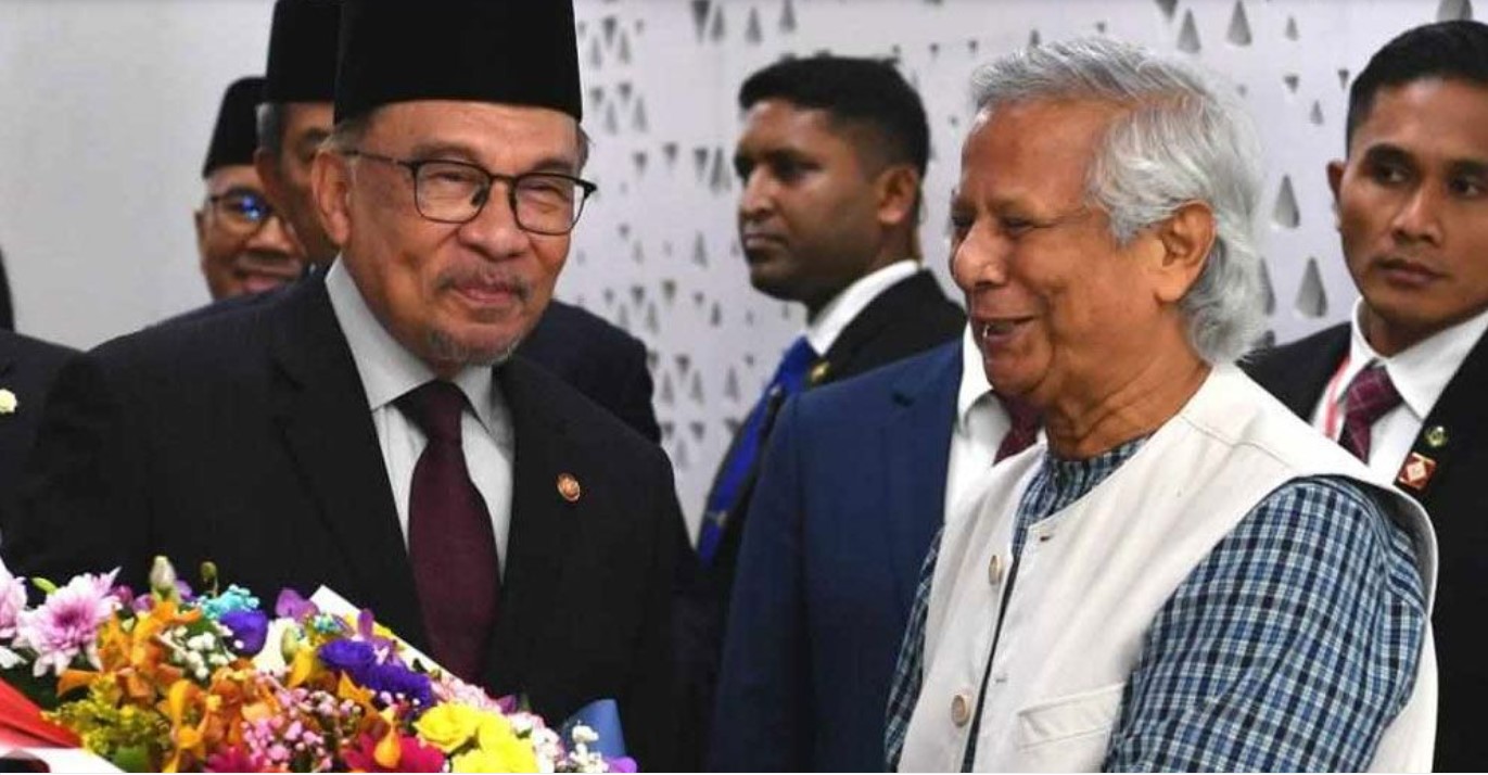 প্রধানমন্ত্রী আনোয়ার ইব্রাহিমের আমন্ত্রণে মালয়েশিয়া যাচ্ছেন প্রধান উপদেষ্টা