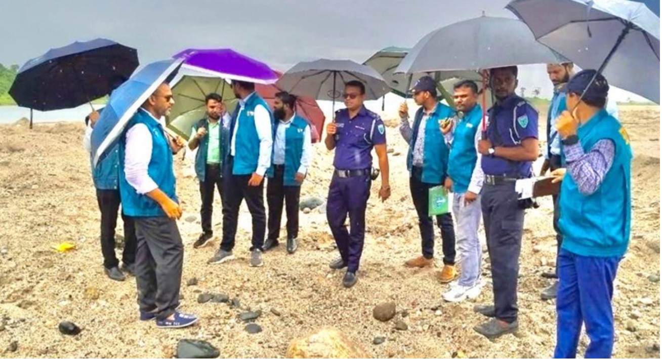 সিলেটের বিখ্যাত সাদা পাথর লুটপাটে জড়িতদের দুর্নীতি অনুসন্ধানে দুদক