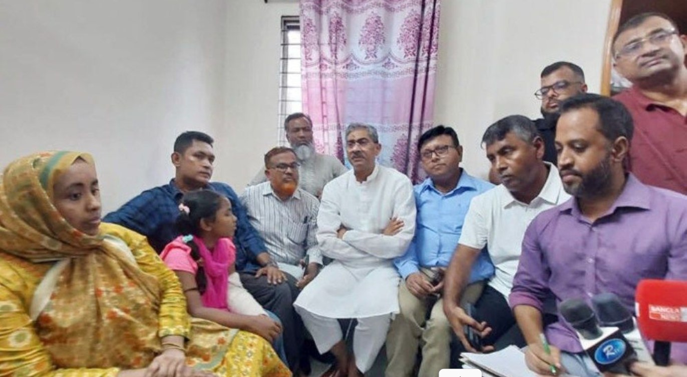 মাইলস্টোন ট্র্যাজেডি: হতাহতদের পরিবারের পাশে ‘আমরা বিএনপি পরিবার’