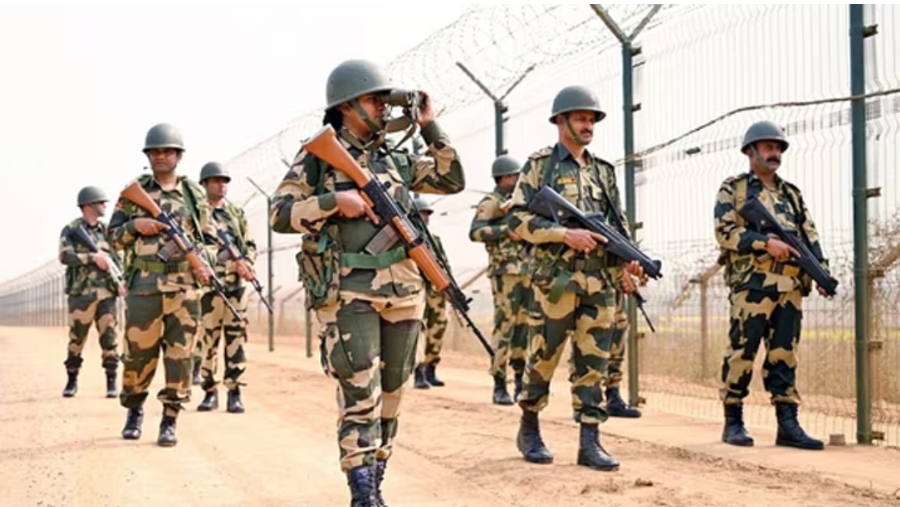 ভারতে প্রবেশের সময় বিএসএফের হাতে আটক পুলিশের জ্যেষ্ঠ কর্মকর্তা