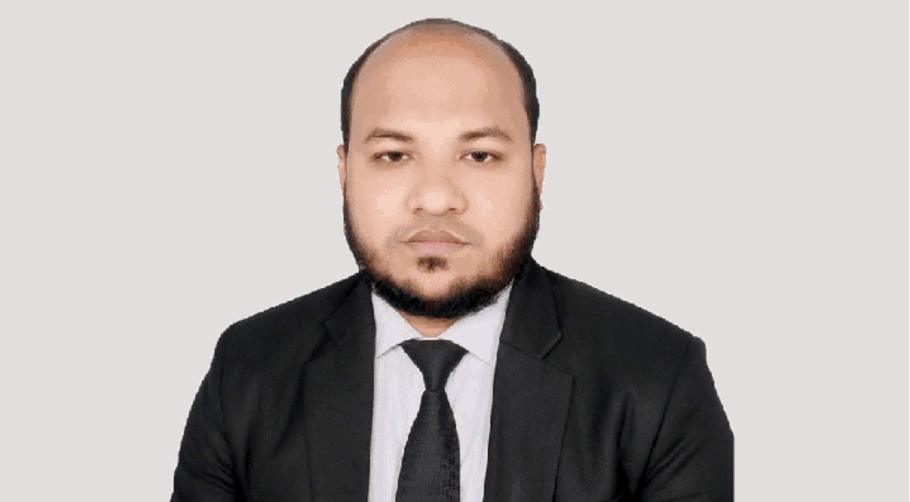 ঘুষ দেওয়ায় অভিযোগ: পটুয়াখালীর পিপি মো. রুহুল আমিনের আইনজীবী সনদ স্থগিত