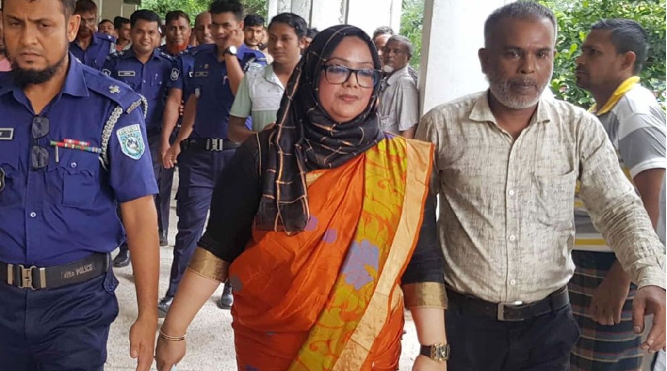   কুড়িগ্রামের সাংবাদিক নির্যাতন: হাইকোর্টে জামিন পেলেন সাবেক ডিসি সুলতানা পারভীন