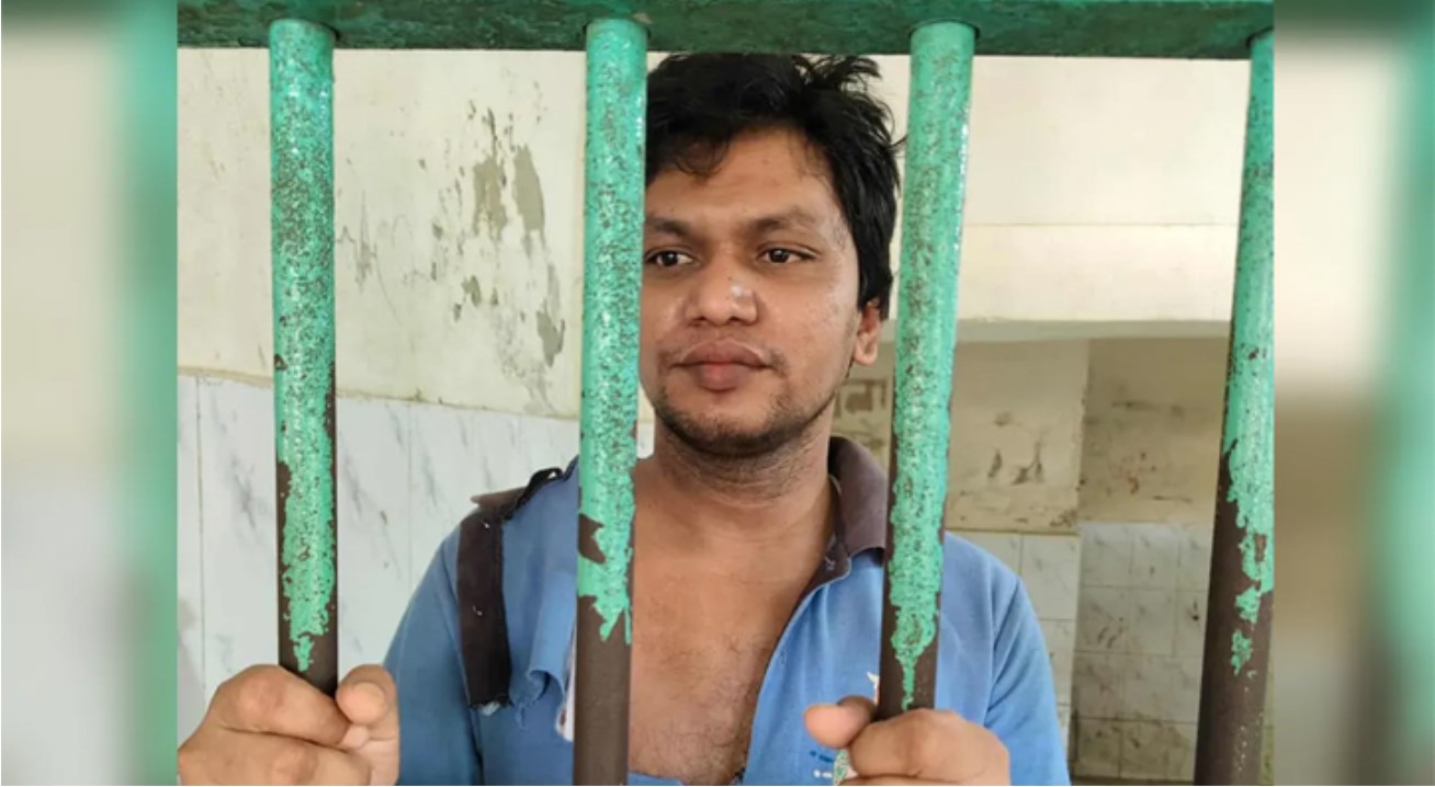 হত্যাচেষ্টা মামলায় জামিন পেলেন ঢাবি’র ‘জ্বালাময়ী জালাল’