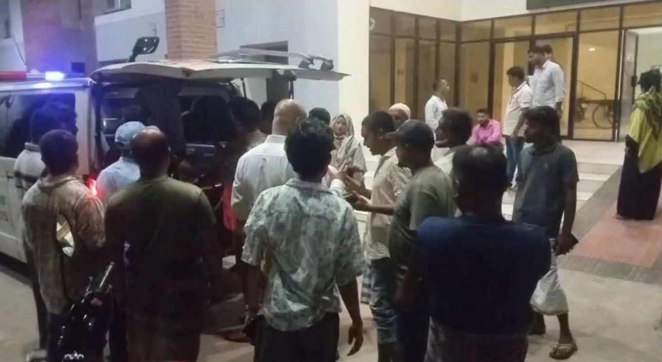 মাদারীপুরের শিবচরে মোটরসাইকেলের ধাক্কায় স্কুলছাত্র নিহত