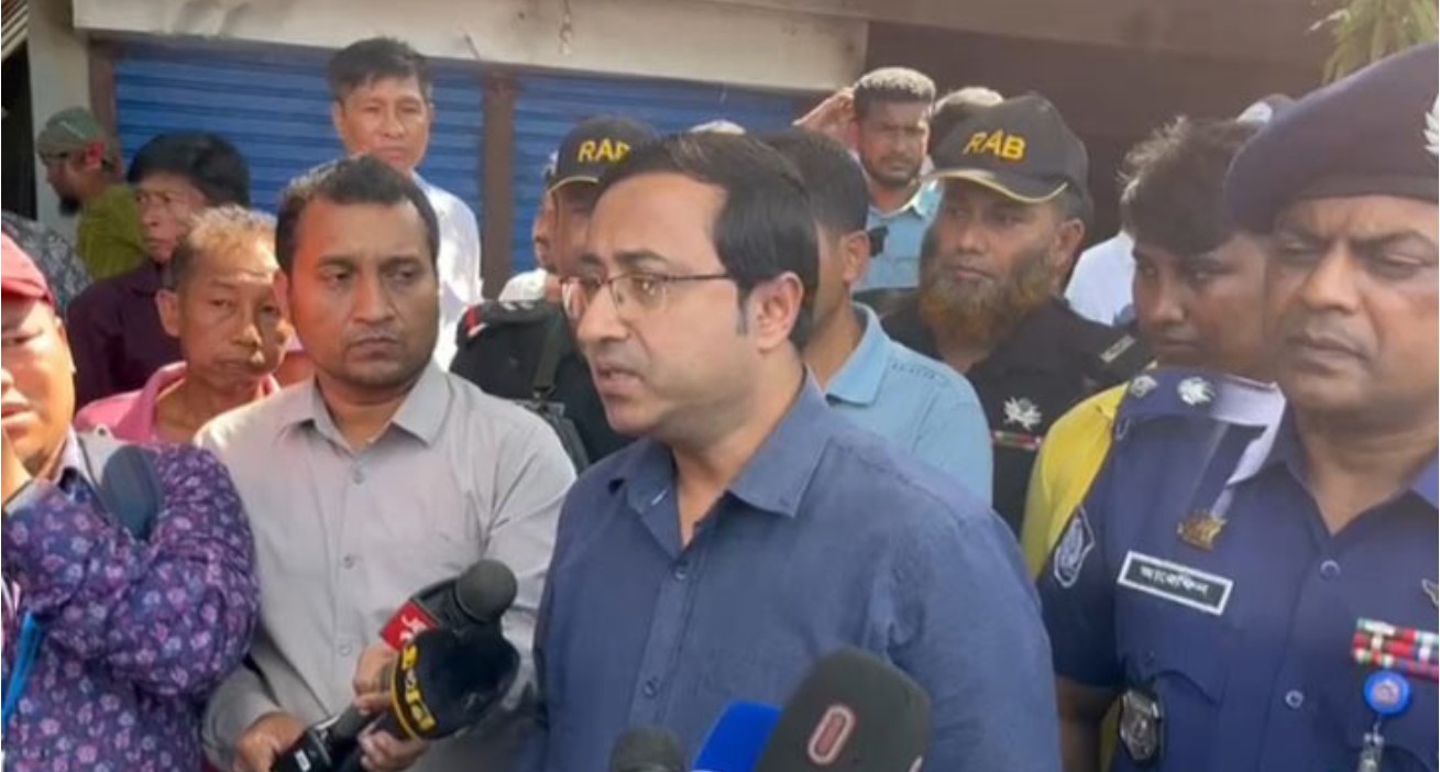 অবরোধ প্রত্যাহার হলে ১৪৪ ধারা তুলে নেওয়া হবে: ডিসি খাগড়াছড়ি