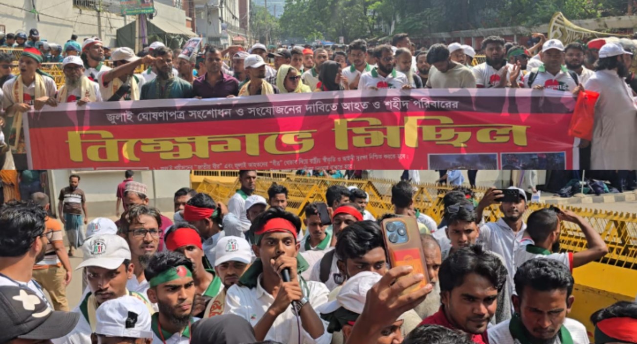 সচিবালয়ের উত্তর গেইটে জুলাইযোদ্ধাদের অবস্থান
