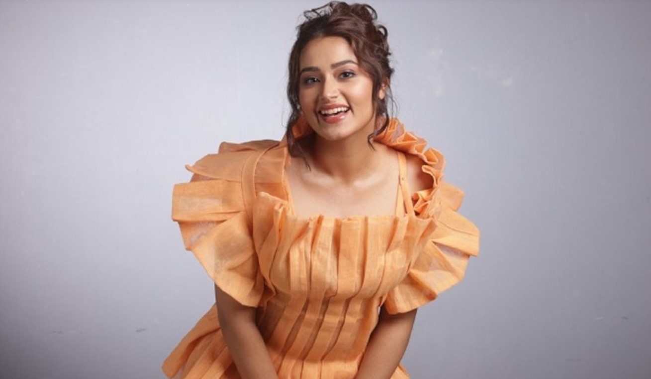 এবার নতুন ভূমিকায় আসছেন জনপ্রিয় অভিনেত্রী তাসনিয়া ফারিণ