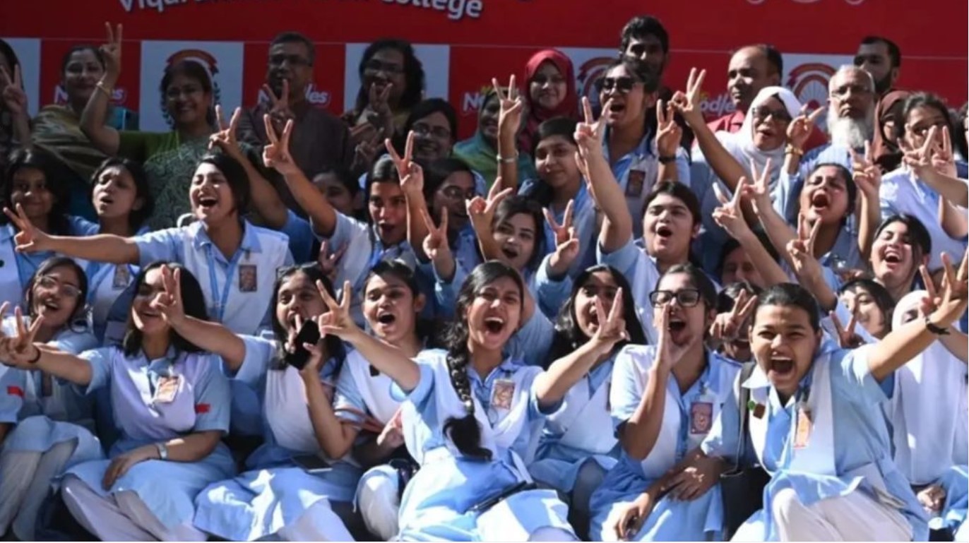 HSC Result 2025: যেভাবে দ্রুত অনলাইনে ফলাফল জানবেন