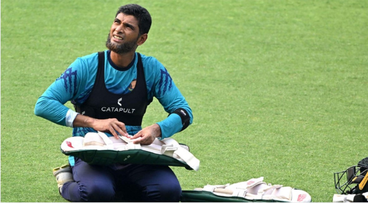 ডেঙ্গু আক্রান্ত হয়ে হাসপাতালে মাহমুদউল্লাহ রিয়াদ