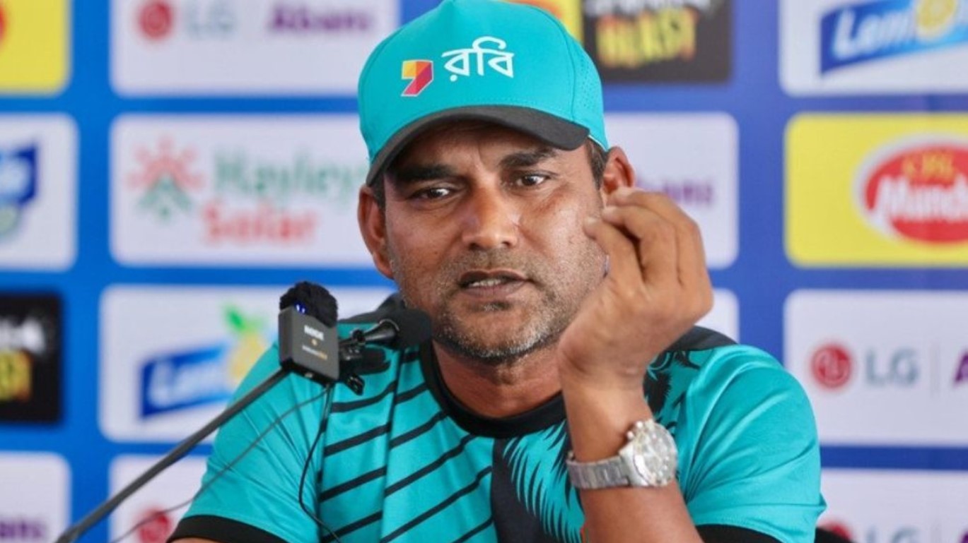 সহকারী কোচের দায়িত্ব থেকে পদত্যাগ করলেন সালাউদ্দিন