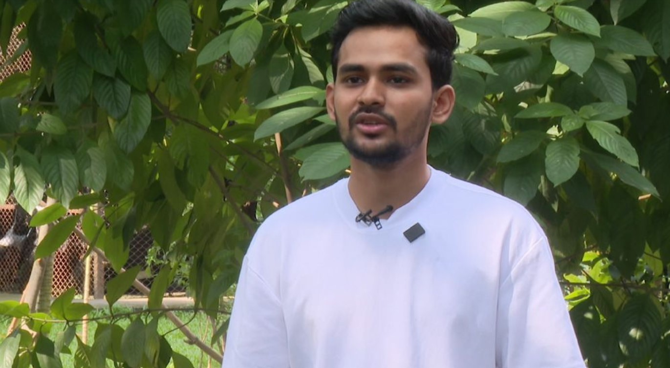 ৯,০০০ তরুণকে প্রশিক্ষণের কারণ জানালেন উপদেষ্টা আসিফ মাহমুদ