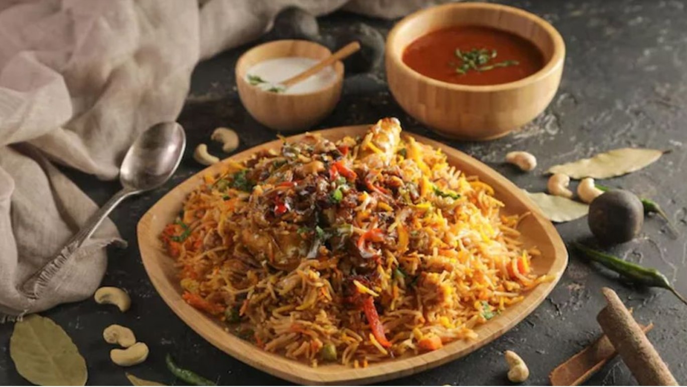 বিরিয়ানি খেয়েও ওজন কমানো সম্ভব, তাহলে জানুন কিভাবে?