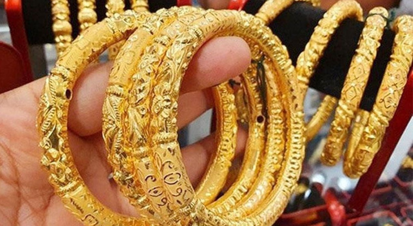 বাড়লো স্বর্ণের দাম, প্রতিভরি ২,১৩,৭১৯ টাকা