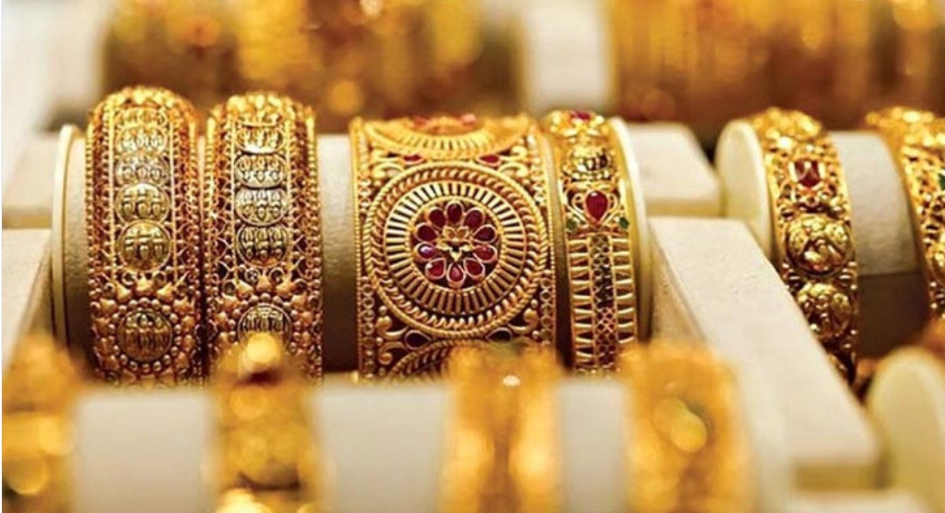 আবার বাড়লো স্বর্ণের দাম, প্রতি ভরি ২,১২,১৪৫ টাকা