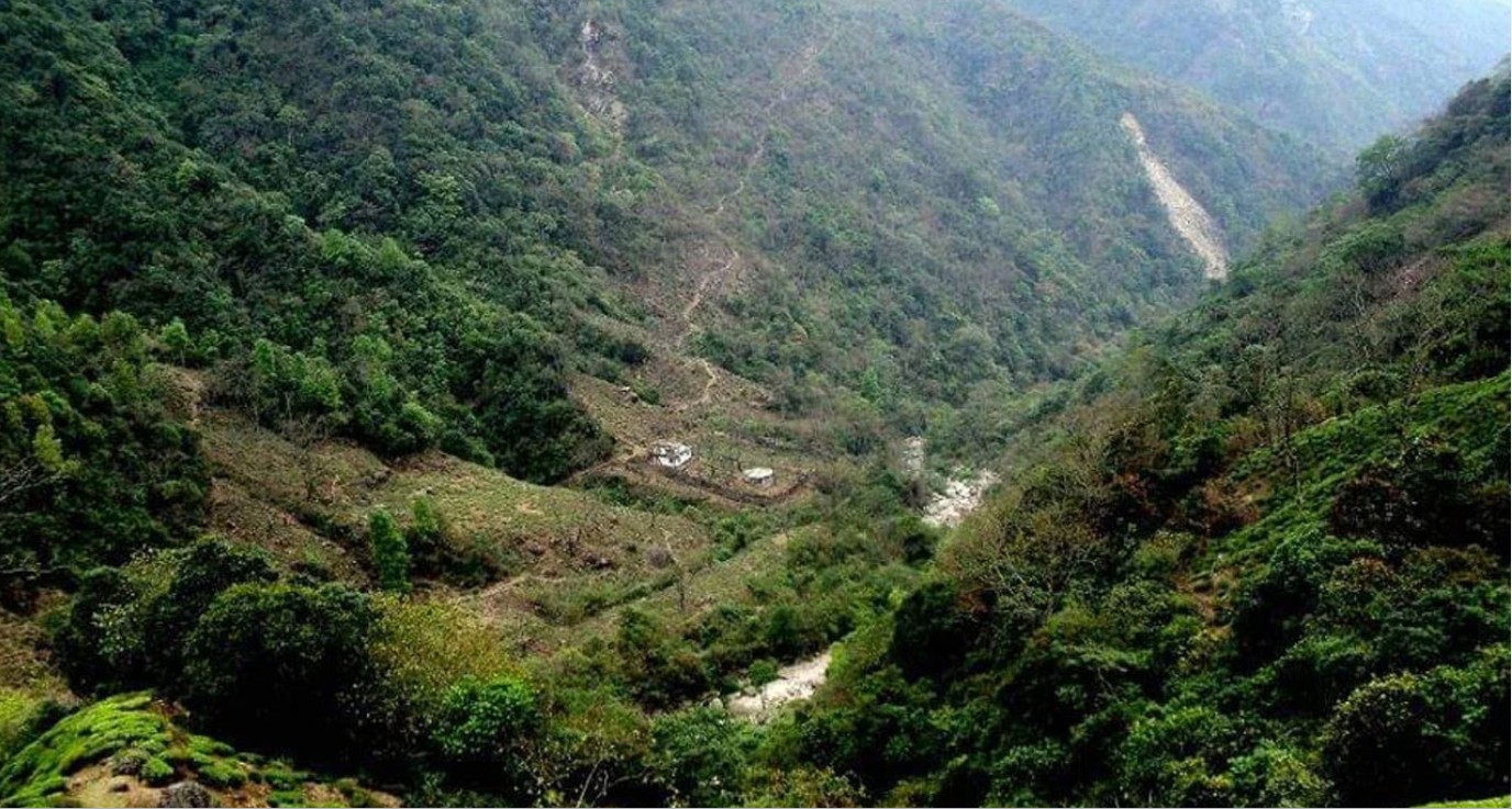 দীর্ঘ ৩৯ বছর পর পর্যটকদের জন্য খুলছে দার্জিলিংয়ের ট্রেকিংরুট