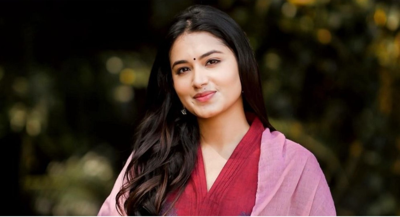 গানেও কিছু একটা করতে চাই: তাসনিয়া ফারিণ