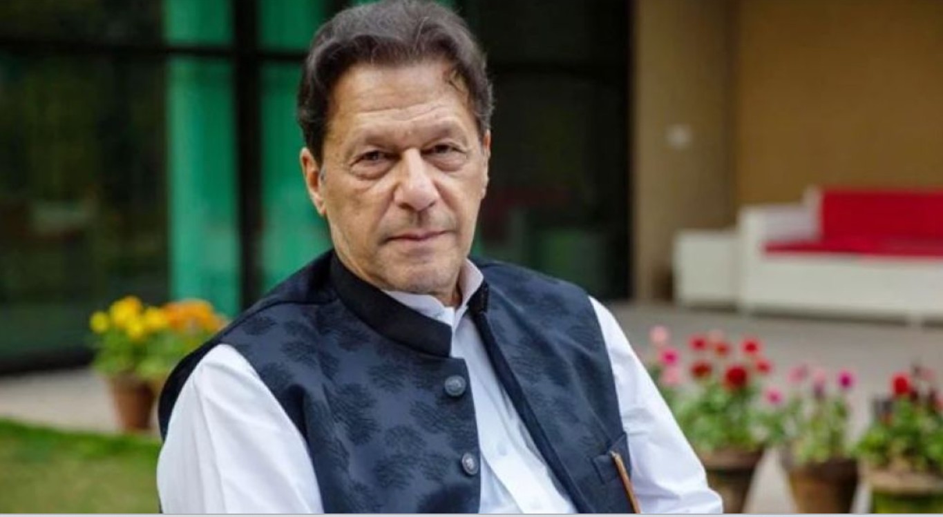 পাকিস্তানে রায়ের পর দেশজুড়ে আন্দোলনের ডাক ইমরান খানের