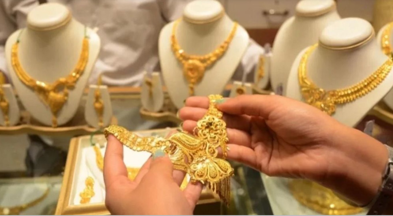 আবারও বেড়েছে স্বর্ণের দাম, প্রতি ভরি ২,২৬,২৮২ টাকা