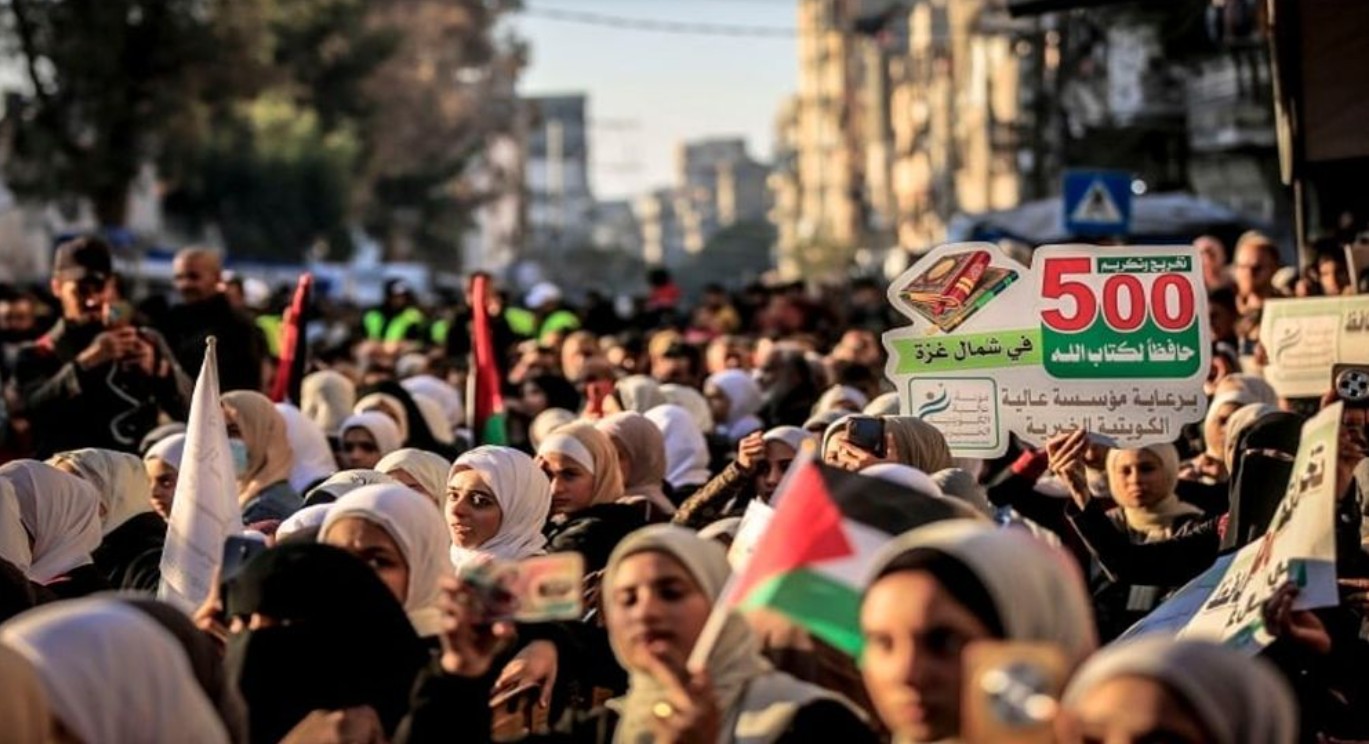 ইসরাইলি আগ্রাসনের মধ্যেই গাজায় কুরআনের হাফেজ হলেন ৫০০ ফিলিস্তিনি