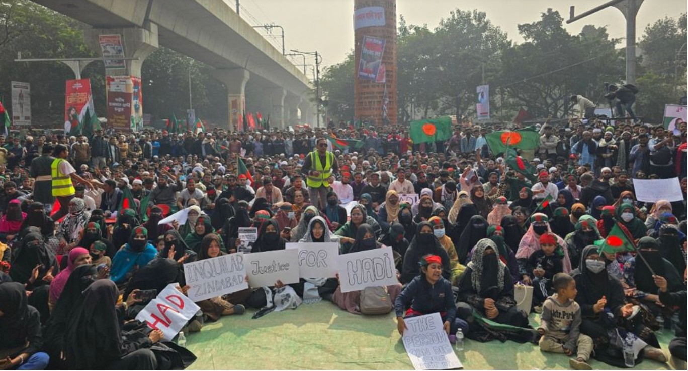 ইস্টার্ন ব্যাংকে ৩ পদে জনবল নিয়োগ