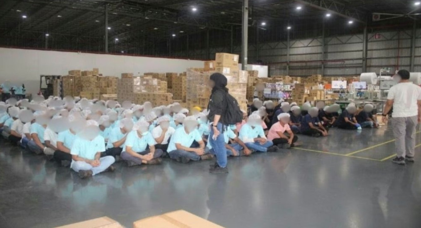 ২৬ বাংলাদেশিসহ ৭৭ অভিবাসীকে আটক করেছে মালয়েশিয়ার ইমিগ্রেশন বিভাগ