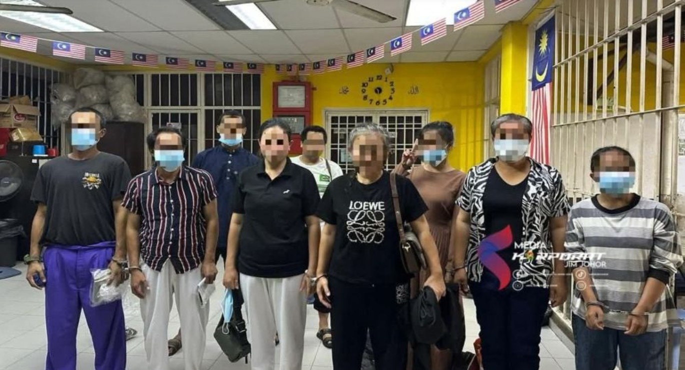 বাংলাদেশিসহ ১৩১ বিদেশীকে নিজ দেশে ফেরত পাঠালো মালয়েশিয়া